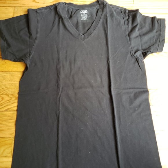 Black "La Vie en Rose" V-Neck Shirt - Picture 1 of 3